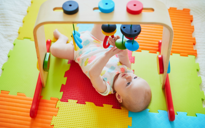 Bebé Jugando